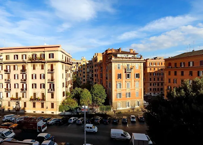 Piazza Capponi Apartment